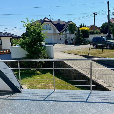 Apartman Triga Snina Exterior foto
